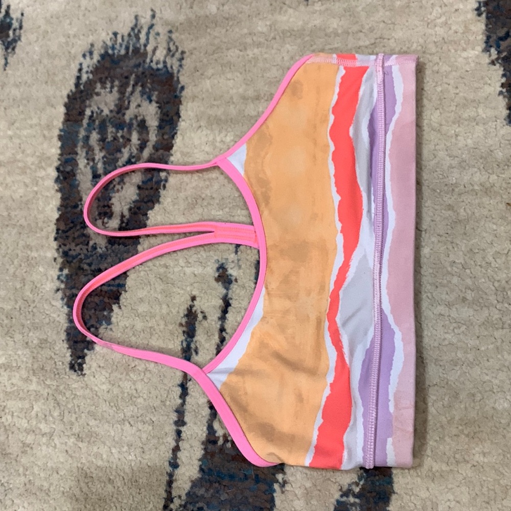 Lululemon used but in good condition Flow Y sports bra. Size 6.